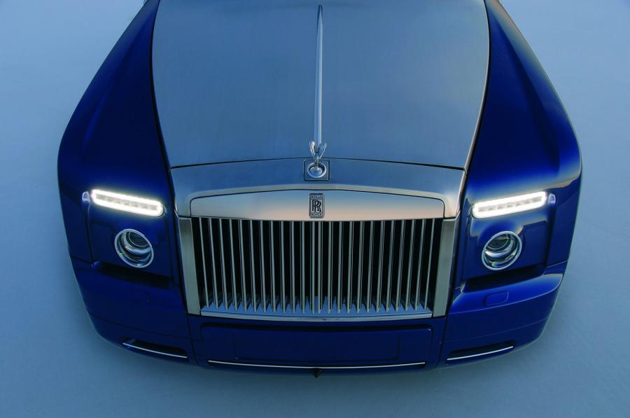  Rolls-Royce Phantom Drophead Coupe 2008 года  (фото 2 из 37)